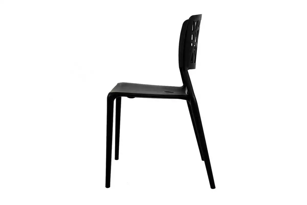 PLASTIC CHAIR - Image 3