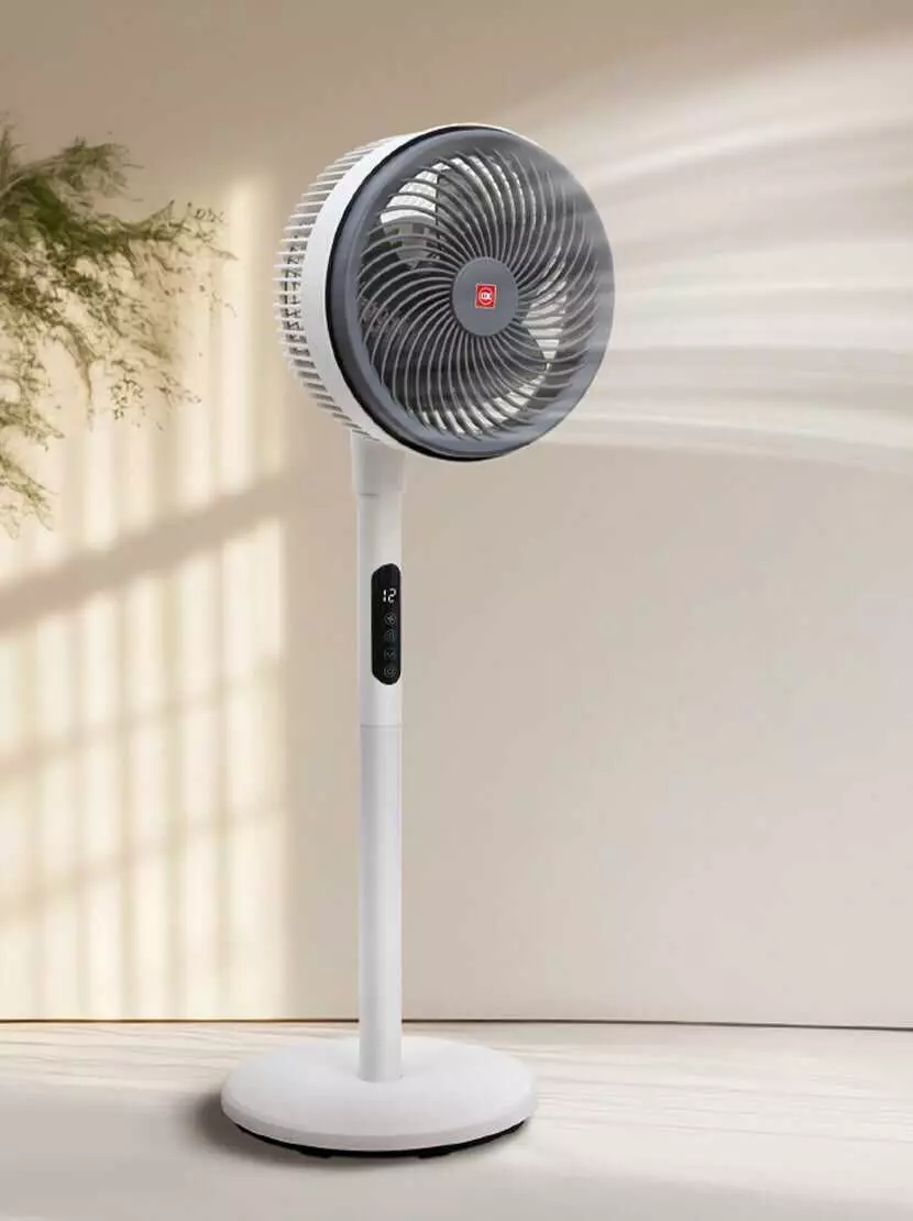 KDK stand fan 12-speed with Remote