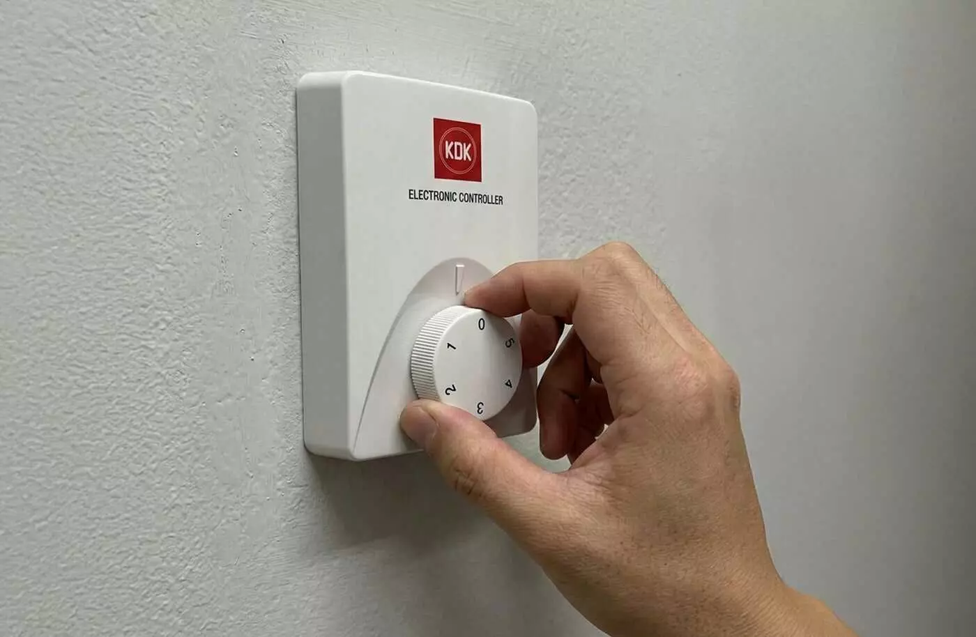 KDK M40RS Regulator Control