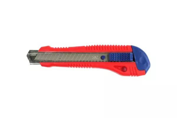 MAKUTE SNAP-OFF BLADE KNIFE 18MM CS